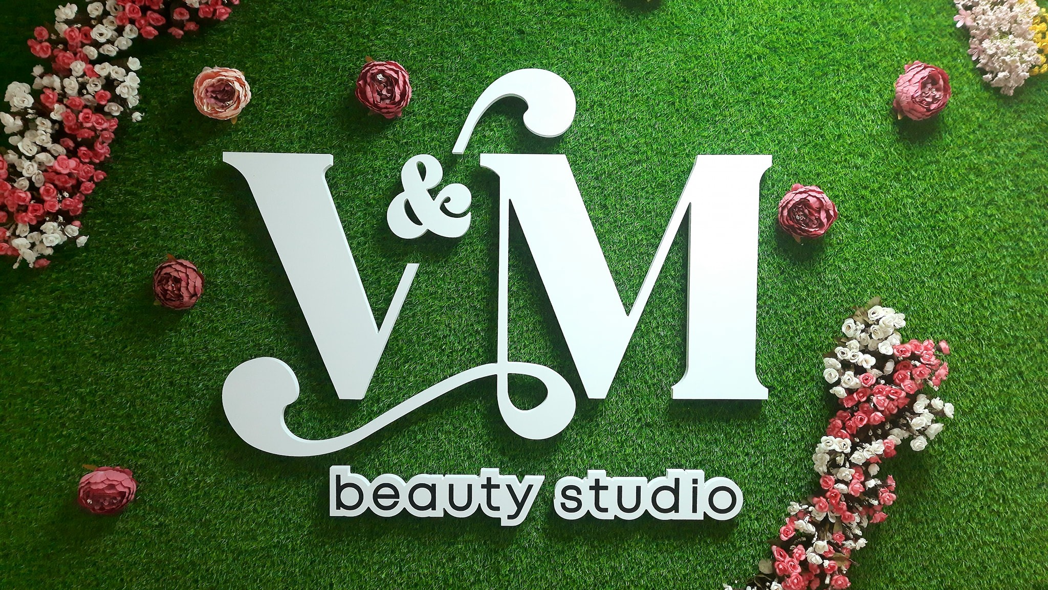 V and M Beauty studio 28255