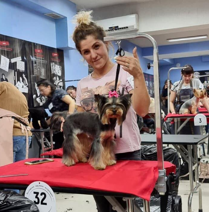 Грууминг Салон и ЗООМагазин Happy Dog - Подстригване и зоо храни за домашни любимци в Пазарджик