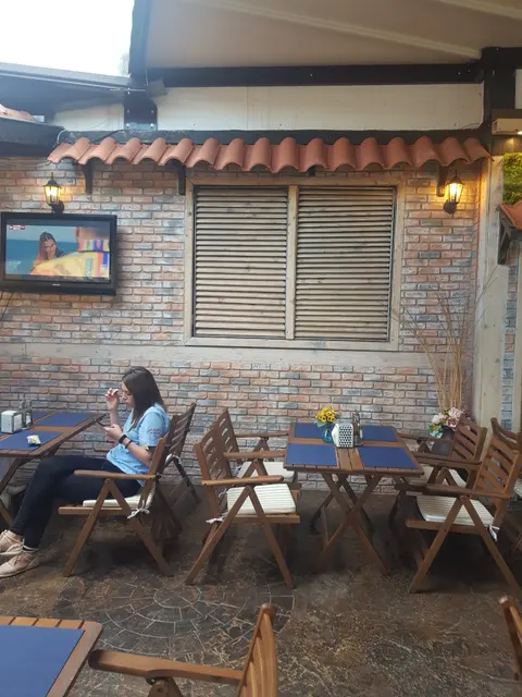 20190609_184601_zo-S