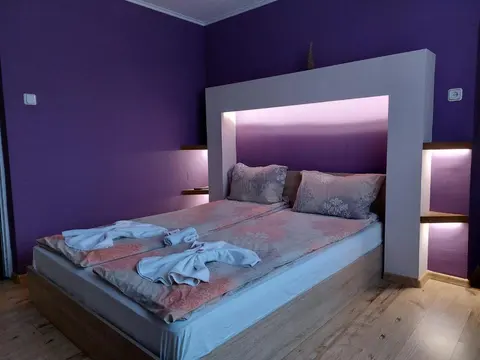 337054611_GRfY