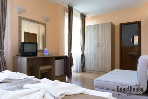 Atavel_Dbl_c_Eh
