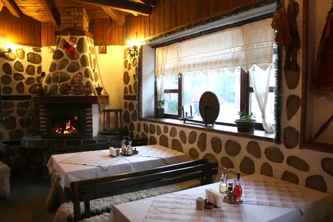 burdareva-mehana-Bansko-11_QZv_