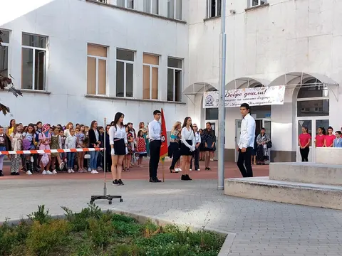 30 СУ Братя Миладинови — снимка 6 от сайта на фирмата