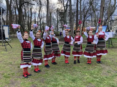 НАЧАЛНО УЧИЛИЩЕ ВАСИЛ ЛЕВСКИ — снимка 3 от сайта на фирмата