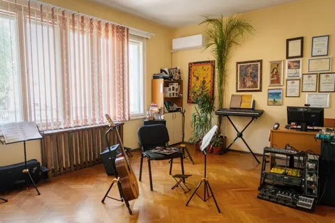 Китарното училище (Guitar School) — снимка 8 от сайта на фирмата