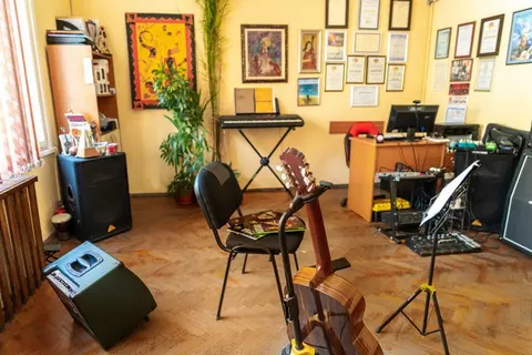 Китарното училище (Guitar School) — снимка 9 от сайта на фирмата