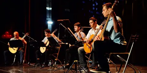 Китарното училище (Guitar School) — снимка 3 от сайта на фирмата