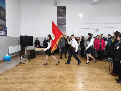 Професионална Гимназия по Производствени Технологии — снимка 3 от сайта на фирмата