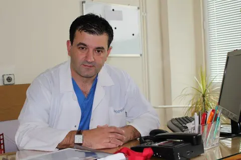 ОЧЕН МЕДИЦИНСКИ ЦЕНТЪР СВ НИКОЛАЙ ЧУДОТВОРЕЦ ; лазерна корекция — снимка 3 от сайта на фирмата