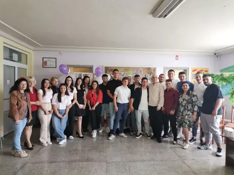 Обединено общежитие за средношколци Силистра ООС Младост — снимка 2 от сайта на фирмата