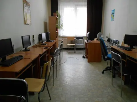 Обединено общежитие за средношколци Силистра ООС Младост — снимка 6 от сайта на фирмата