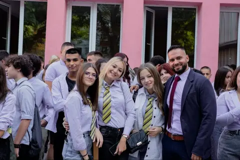 Професионална Гимназия по Туризъм Проф. д — снимка 6 от сайта на фирмата