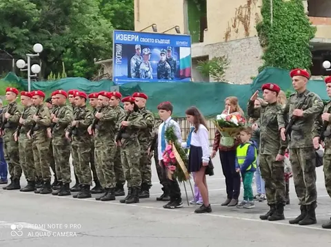 Шесто Основно Училище Еньо Марковски Шумен — снимка 2 от сайта на фирмата