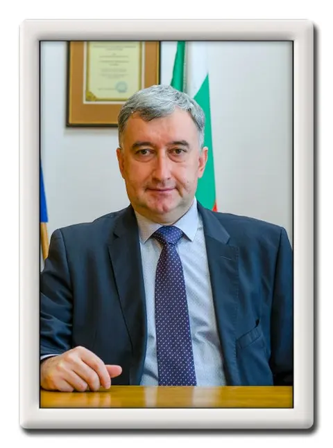 Faculty of Electrical Engineering and Electronics Gabrovo — снимка 7 от сайта на фирмата