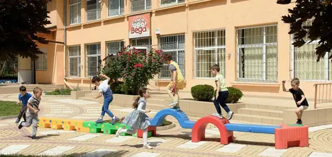 ВЕДА ЧАСТНО НЕМСКО УЧИЛИЩЕ — снимка 9 от сайта на фирмата