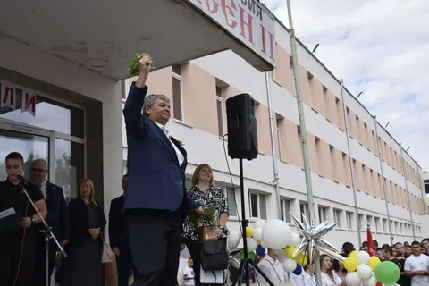 Професионална Гимназия Цар Иван Асен II Асеновград — снимка 1 от сайта на фирмата