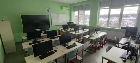 Професионална гимназия по туризъм Алеко Константинов Плевен — снимка 4 от сайта на фирмата