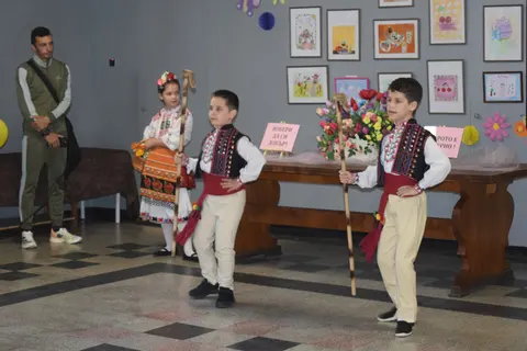 Основно Училище Св Патриарх Евтимий Велико Търново — снимка 10 от сайта на фирмата