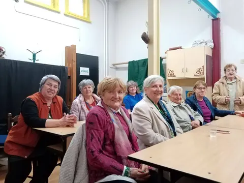 Професионална Гимназия Велизар Пеев Своге — снимка 2 от сайта на фирмата