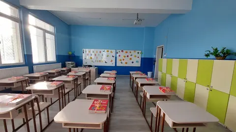 37 Средно Училище Райна Княгиня София — снимка 2 от сайта на фирмата