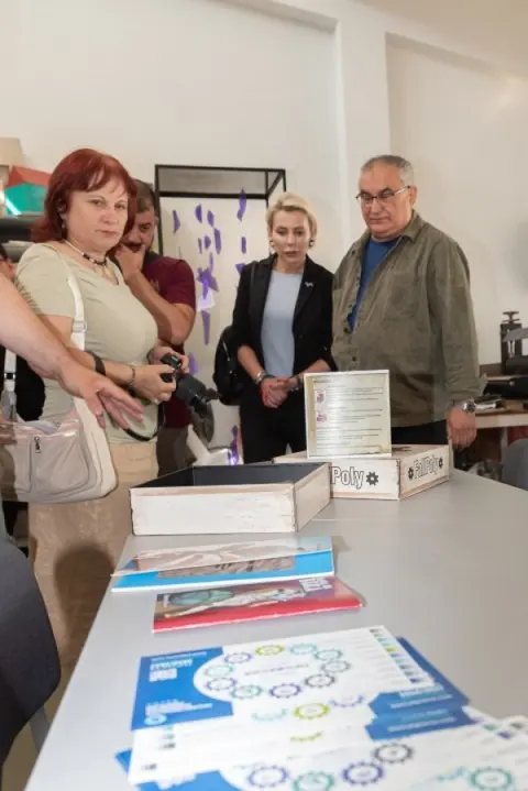 Професионална техническа гимназия Варна ( ПТГ Варна ) — снимка 5 от сайта на фирмата