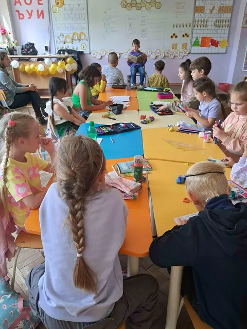 Средно Училище Любен Каравелов Варна ( СУ Любен Каравелов Варна ) — снимка 2 от сайта на фирмата