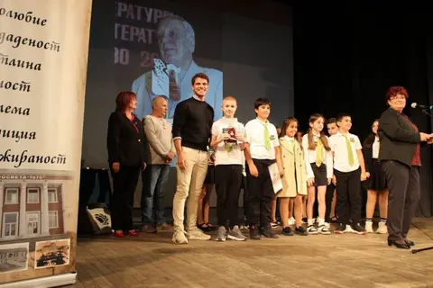 Първо ОУ Иван Вазов — снимка 8 от сайта на фирмата