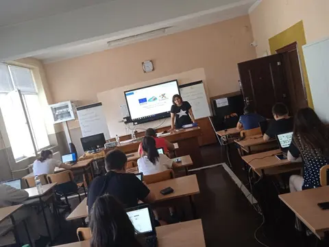 Средно Училище Свети свети Кирил и Методий Димово — снимка 6 от сайта на фирмата