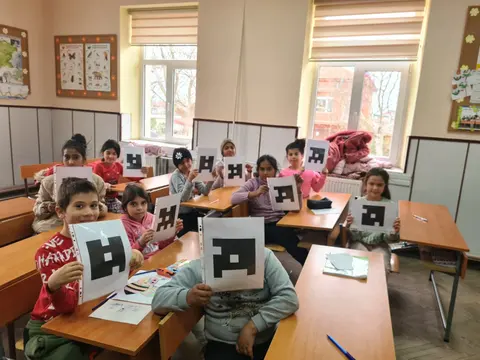 НУ Захари Стоянов гр. Любимец НАЧАЛНО УЧИЛИЩЕ ЗАХАРИ СТОЯНОВ — снимка 5 от сайта на фирмата