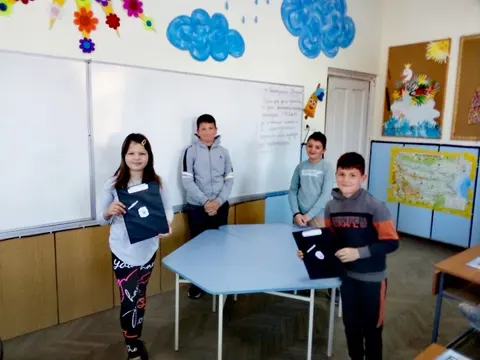 НУ Захари Стоянов гр. Любимец НАЧАЛНО УЧИЛИЩЕ ЗАХАРИ СТОЯНОВ — снимка 1 от сайта на фирмата