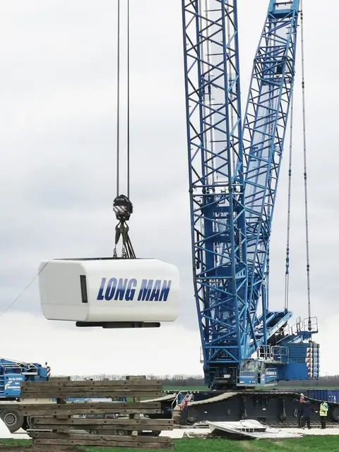 ЛОНГ МАН ХОЛДИНГ АД / LONG MAN HOLDING — снимка 1 от сайта на фирмата