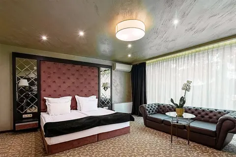 Хотел Роял / Hotel Royal — снимка 6 от сайта на фирмата