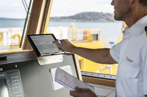 VOLVO PENTA CENTER/ СЕНИ ЕООД — снимка 2 от сайта на фирмата