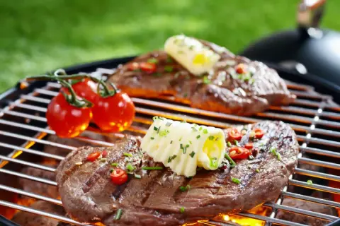 steak-skara-tomatoes-photo1_EV0U