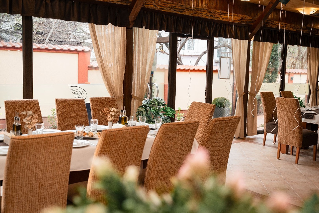 ЕВИА - Ресторант Берковица 30900