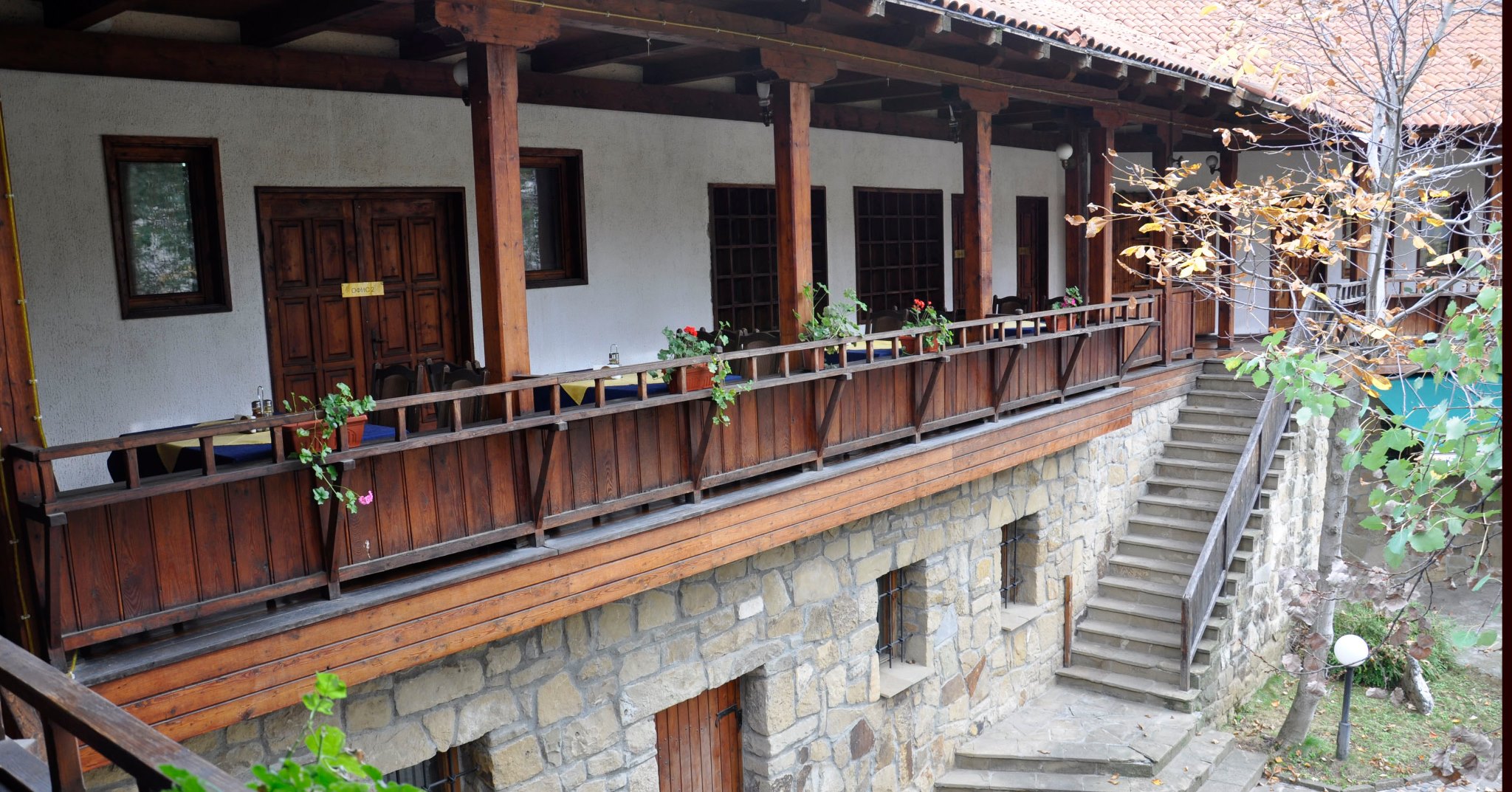 Ресторант Правешка Баница  28479