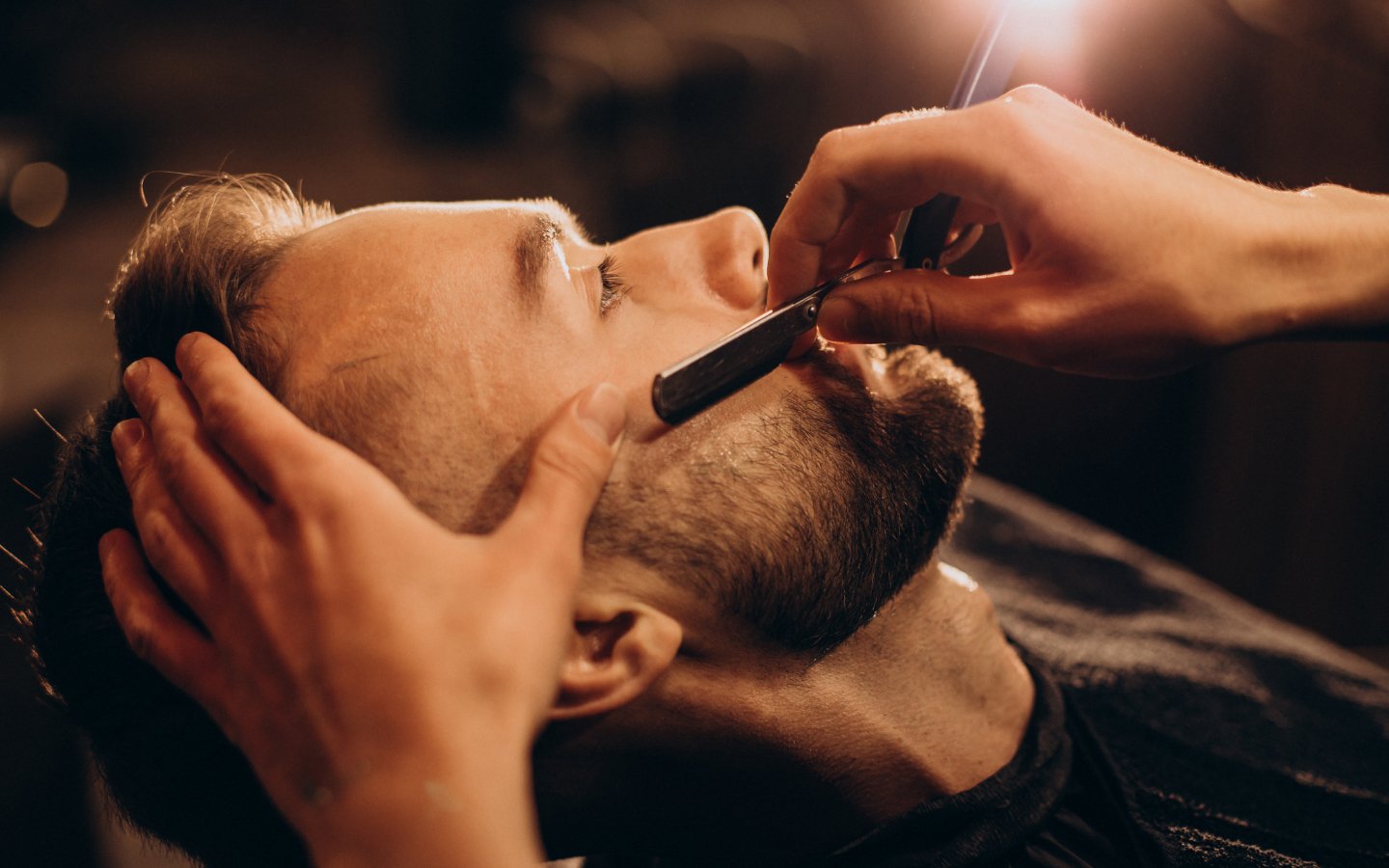 Бръснарско студио Barber Shop FADED SOCIETY   31205