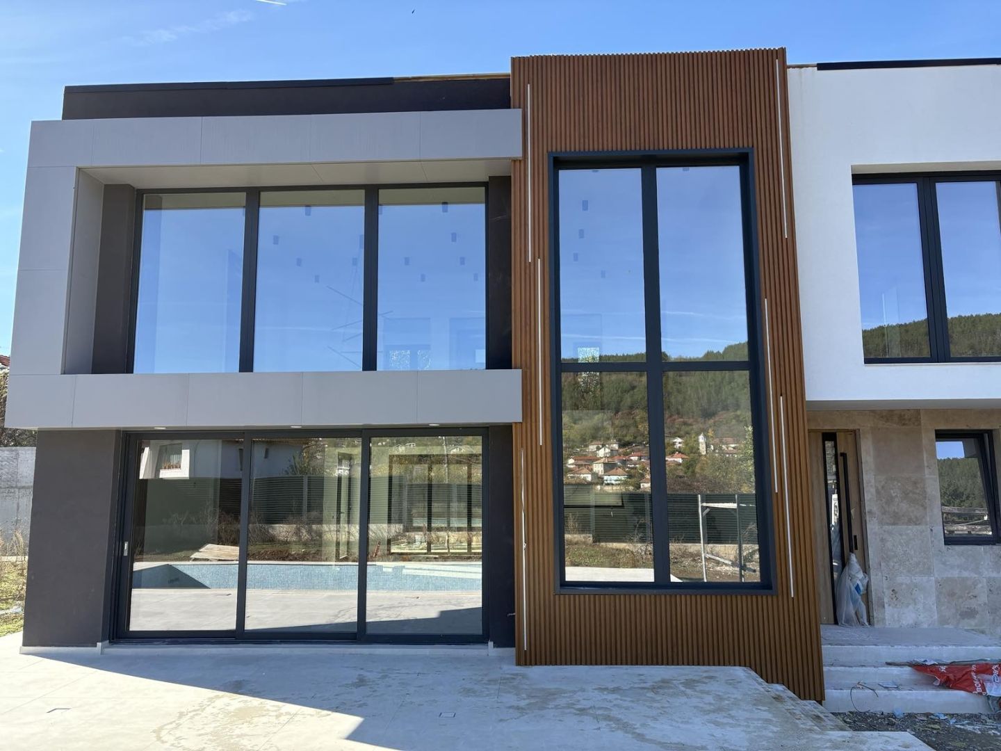 Произвдоство и монтаж на PVC дограма Горна Оряховица - АЛСЕВЕР 31030