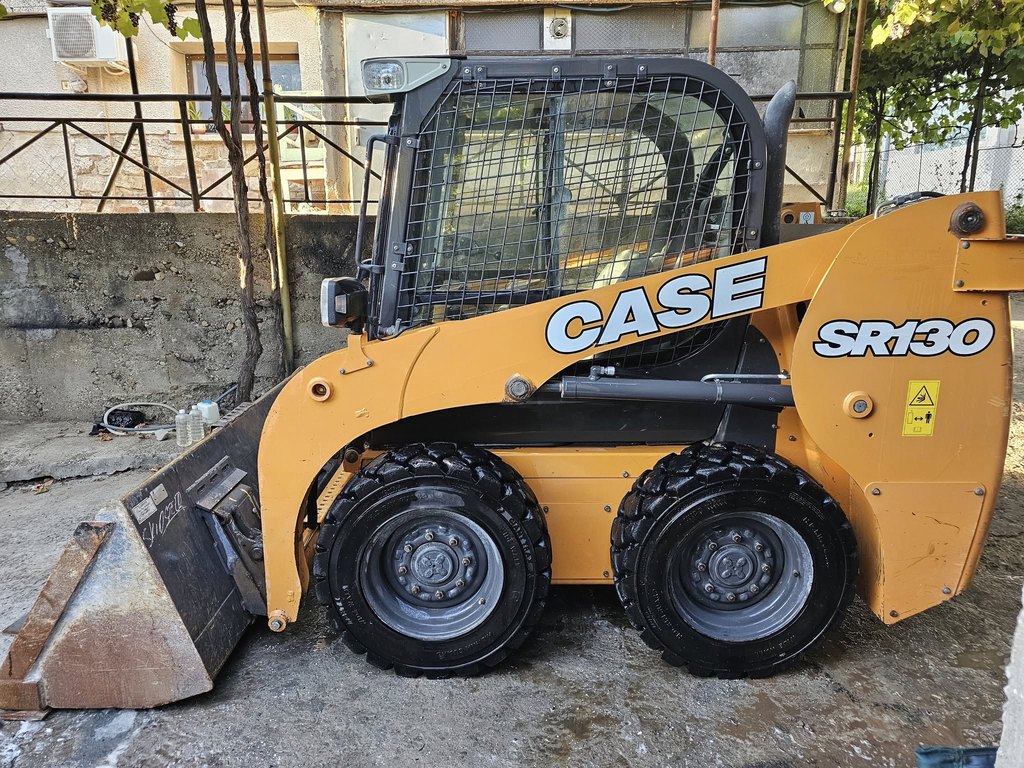 Транспортни услуги с багер Банкя МУЛТИ УОРКС ЕООД 30991