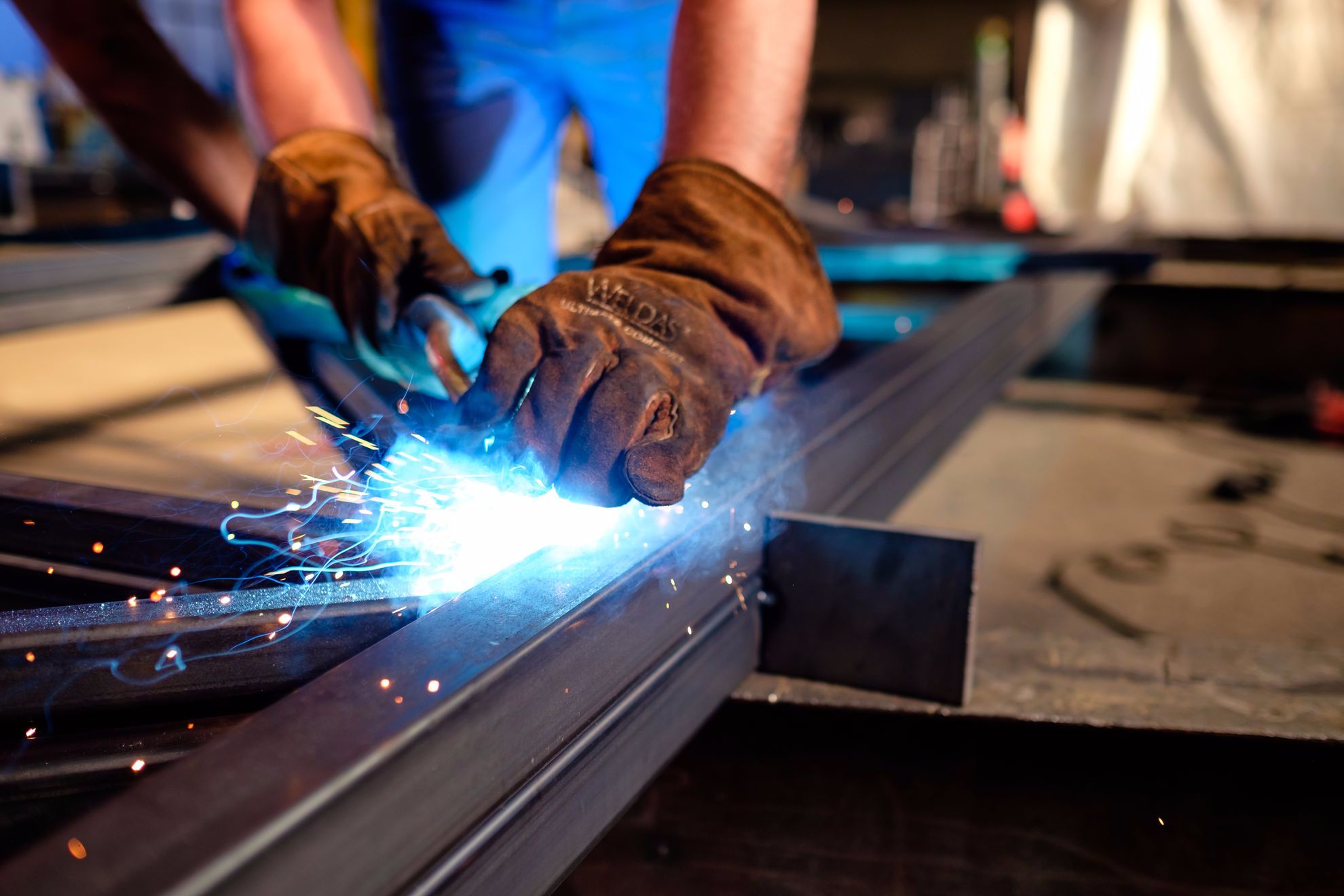 Заварчик Кюстендил - Любомир Йорданов - Метал 31044