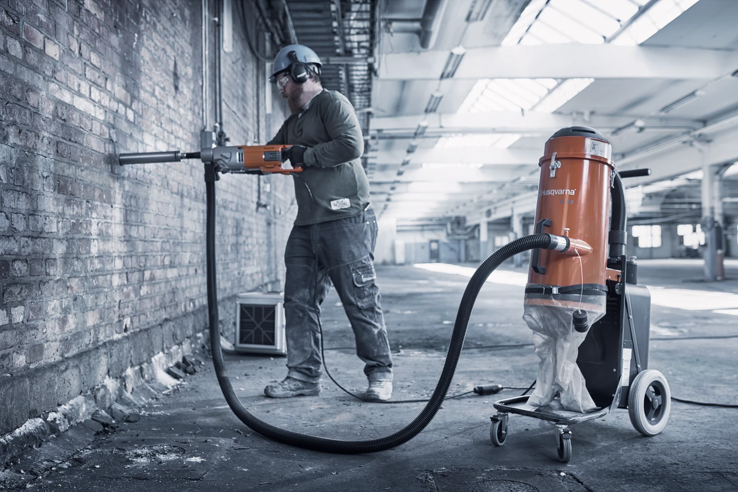 Диамантено пробиване Николово Русе Билд Експрес ООД 31002