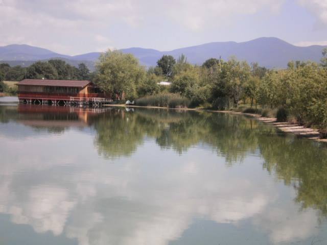  Ресторант - къмпинг Воден свят
