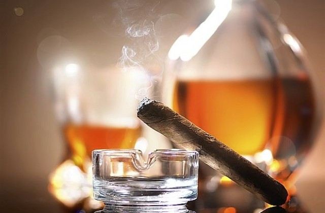 Магазин за алкохол и цигари Tobacco Crown