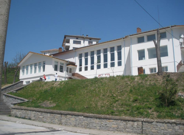 ChITALIShtE BRATAN ShUKEROV 1953 Varbina