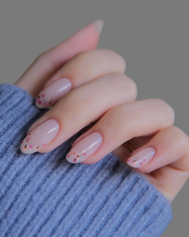 Салон за маникюр и педикюр Бачево - Magi Nails
