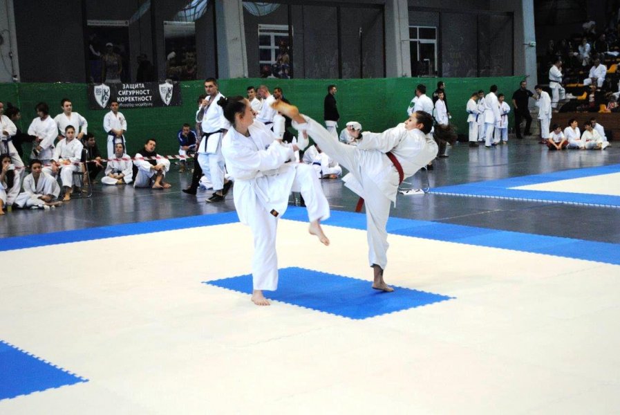 КЛУБ ПО ШОТОКАН КАРАТЕ КИХОН